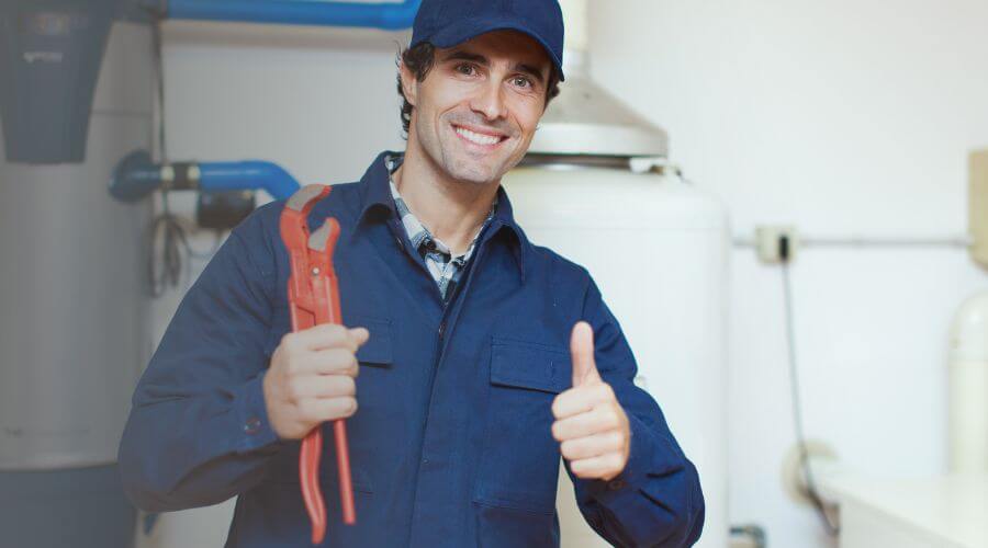 Local tankless water heater installation in Wentworth, MO
